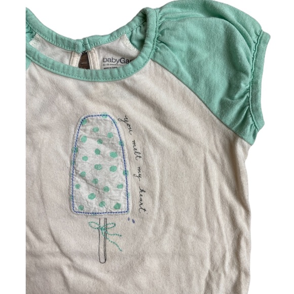 GAP baby onesie - size 6-12 months - Picture 4 of 5